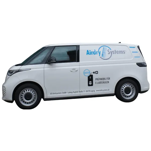 Service vehicle for charging station inspection